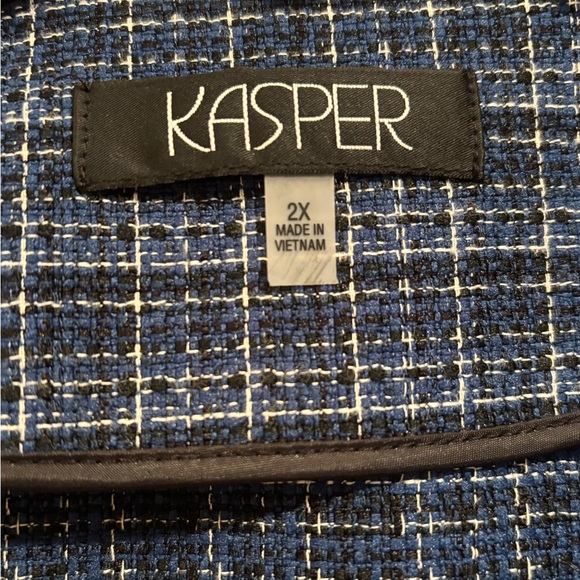 Kasper 2X blue plaid blazer - Picture 3 of 5